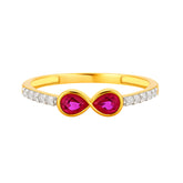 22k Yellow Cubic Zirconia Cocktail Fancy Petite  Rings in size 8 and total gold weight of 1.81g